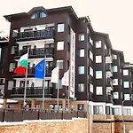 Royal Park By Astoria Collection Hotel 4*