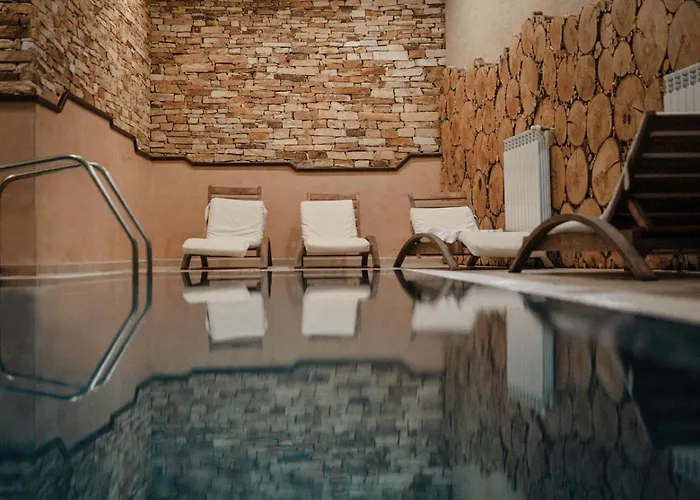 Royal Park By Astoria Collection Hotel 4*