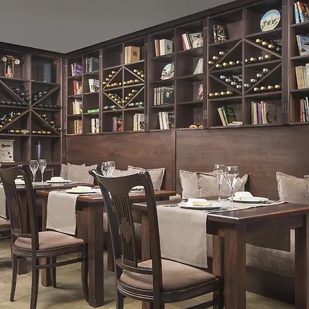 Royal Park By Astoria Collection 4* Bansko