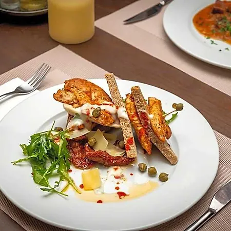 Hotel Royal Park By Astoria Collection 4*