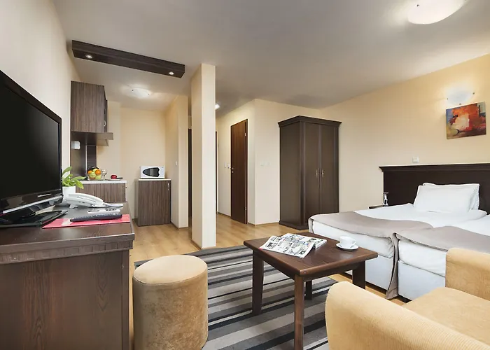 Royal Park By Astoria Collection 4*