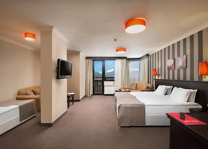 Royal Park By Astoria Collection